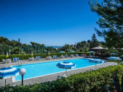 Camping Villaggio Internazionale - Rodi Garganico