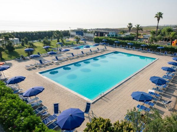 African Beach - Mattinata