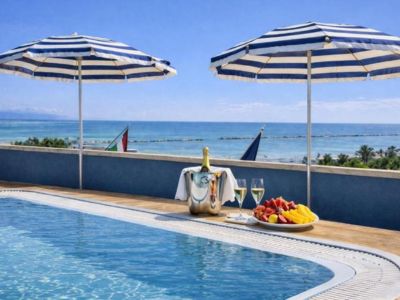 Hotel Holiday - Martinsicuro